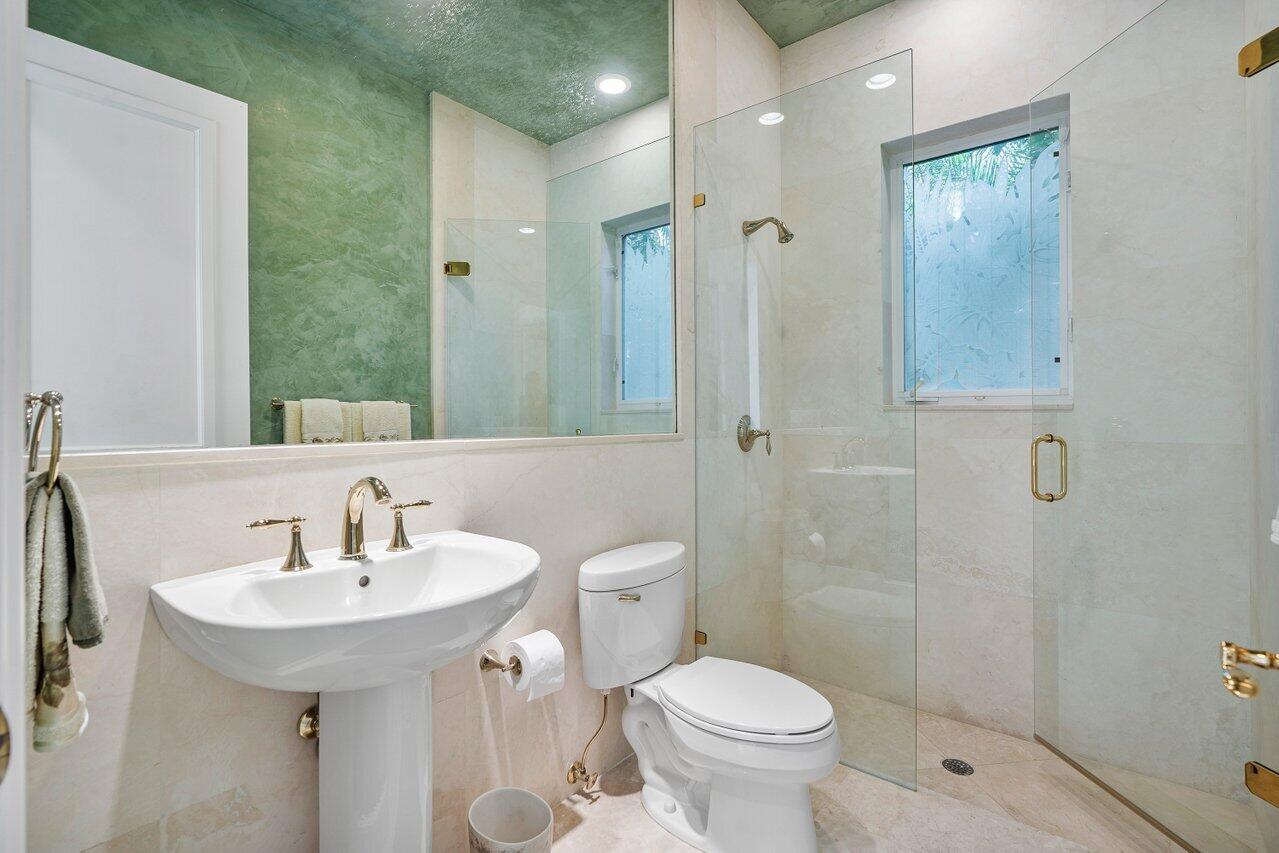 SEAGATE EXT - Residential