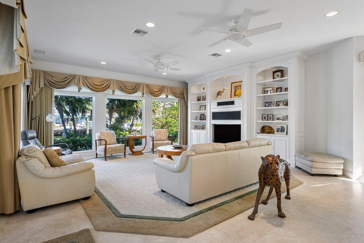 SEAGATE EXT - Residential