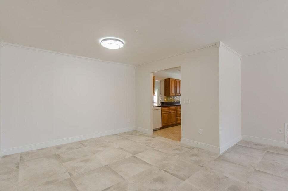 SANDALFOOT COVE SEC 5 - Residential Lease