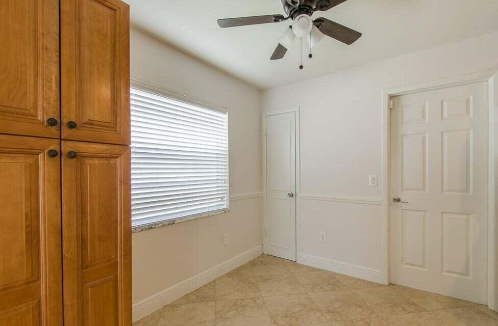 SANDALFOOT COVE SEC 5 - Residential Lease