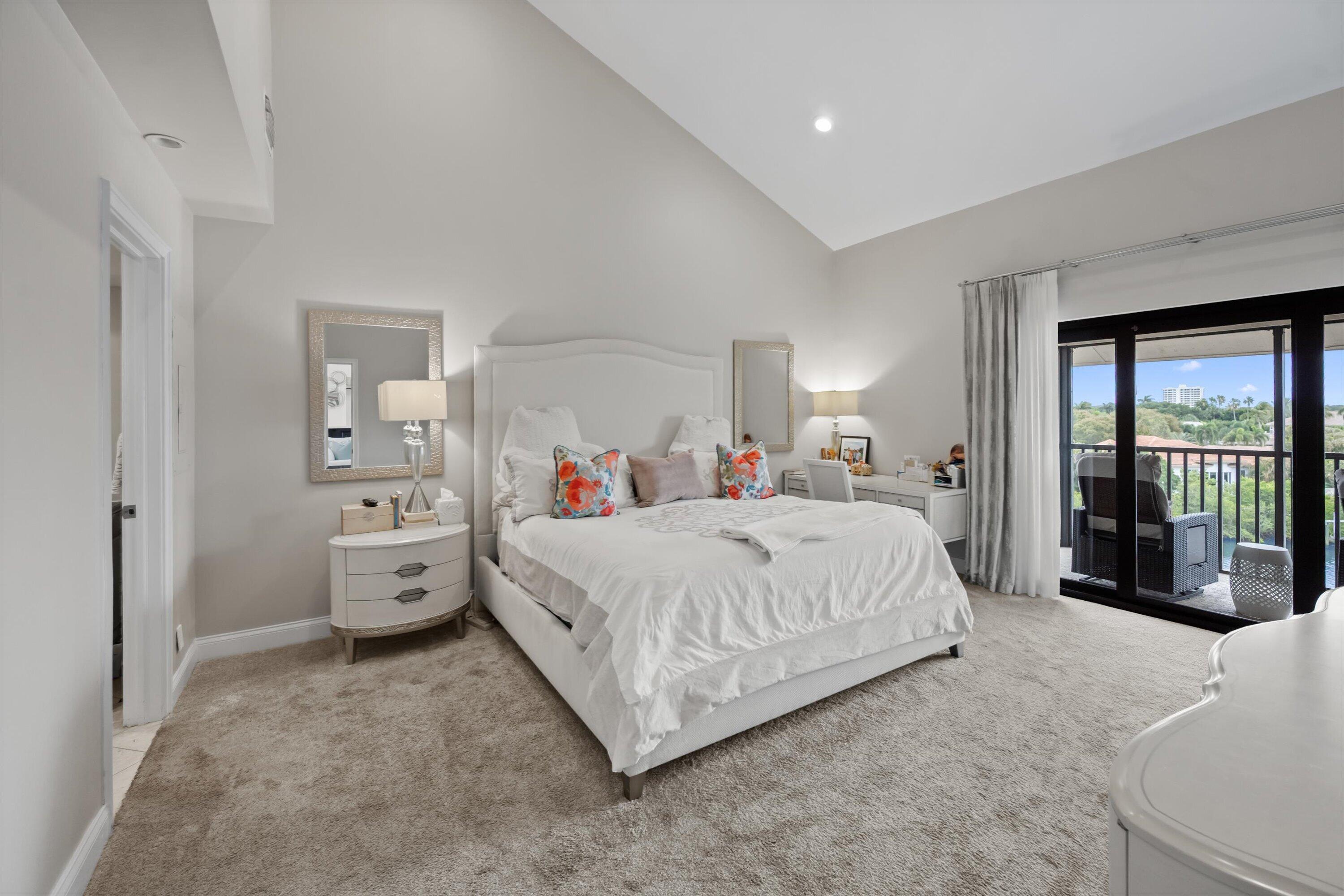 ANCHORAGE EAST AT JONATHANS LANDING CONDO - Residential