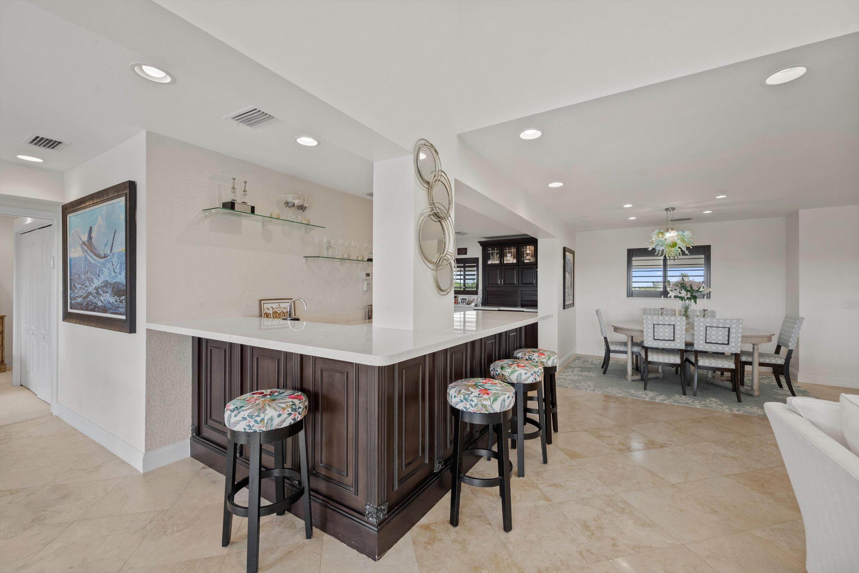 ANCHORAGE EAST AT JONATHANS LANDING CONDO - Residential