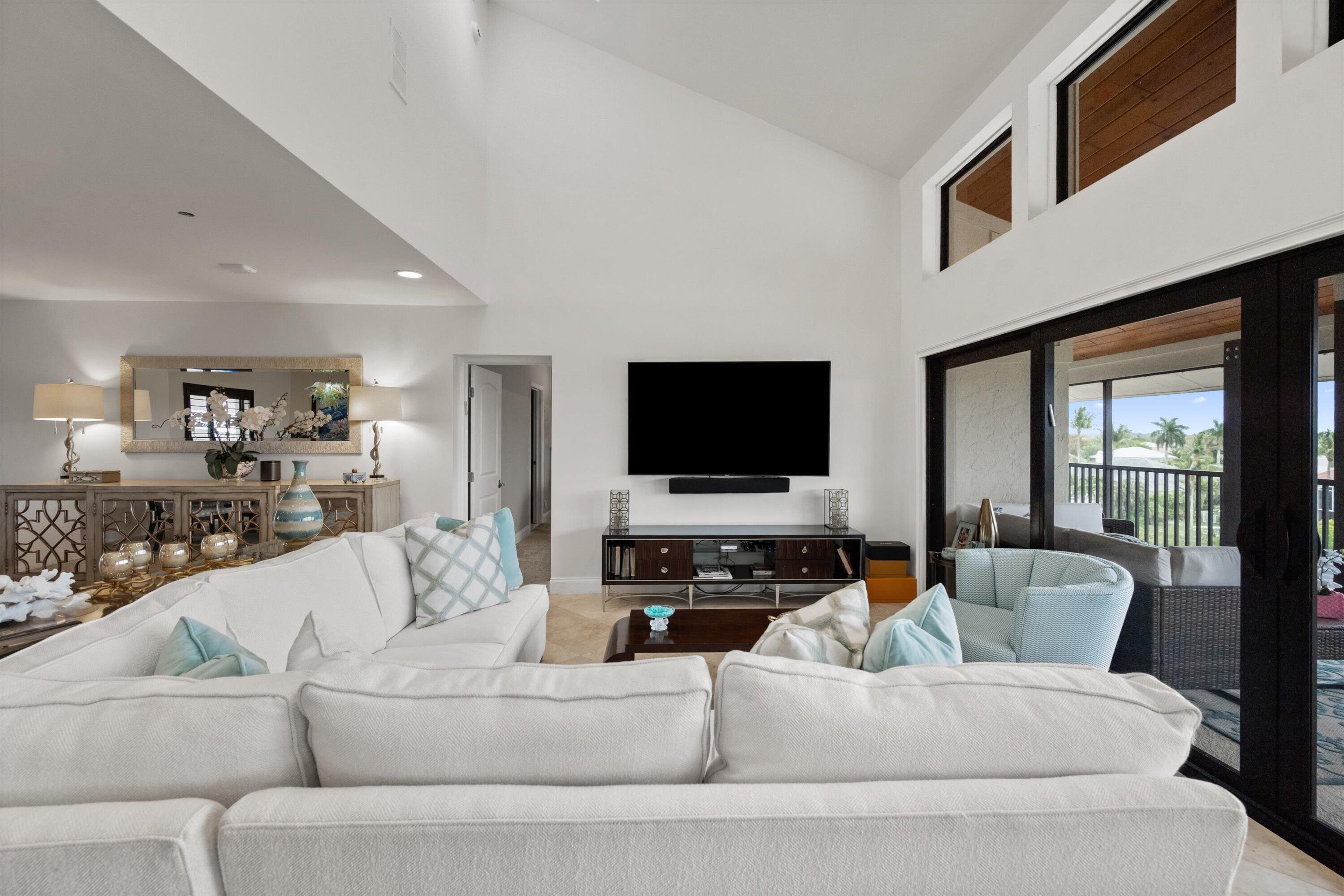 ANCHORAGE EAST AT JONATHANS LANDING CONDO - Residential