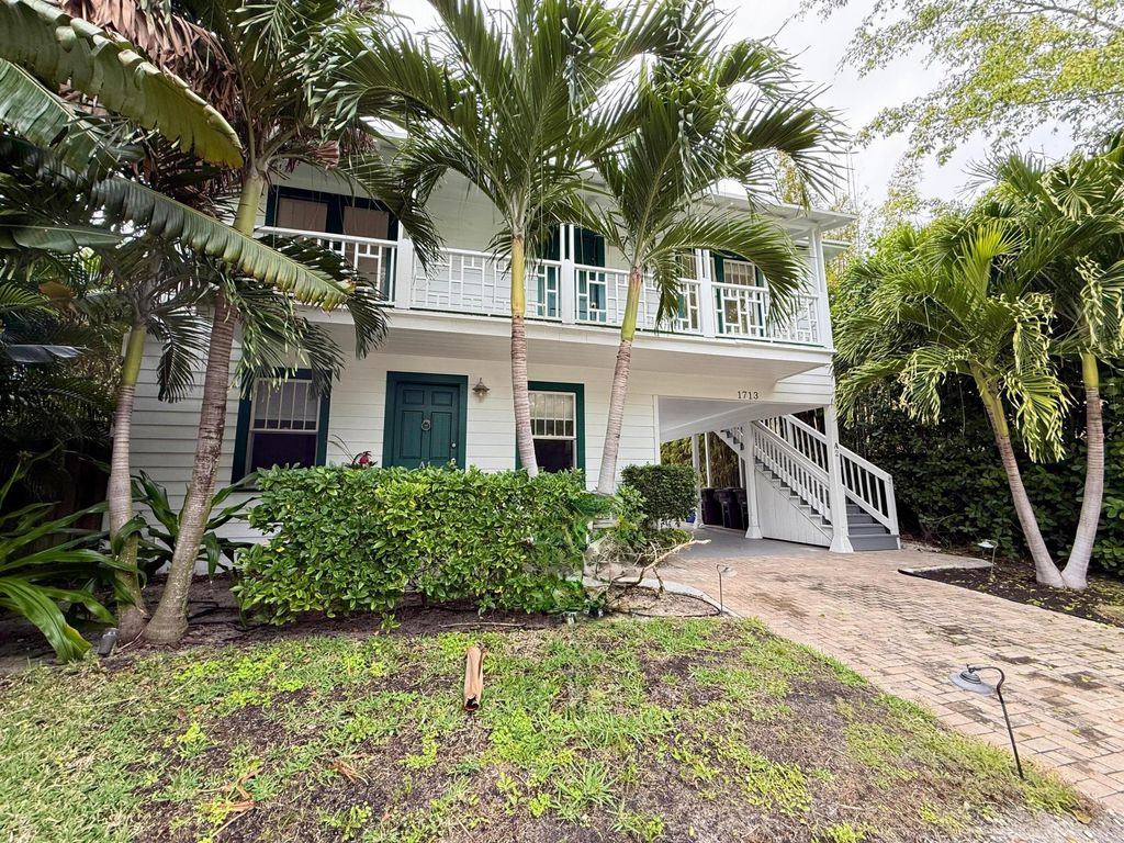 Photo of 1713 Florida Avenue #B2, West Palm Beach, FL 33401 (MLS # R11161202)