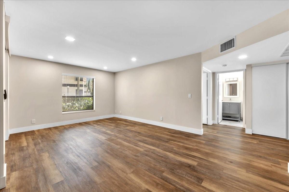 APPLEWOOD VILLAGE 1 COA - Residential