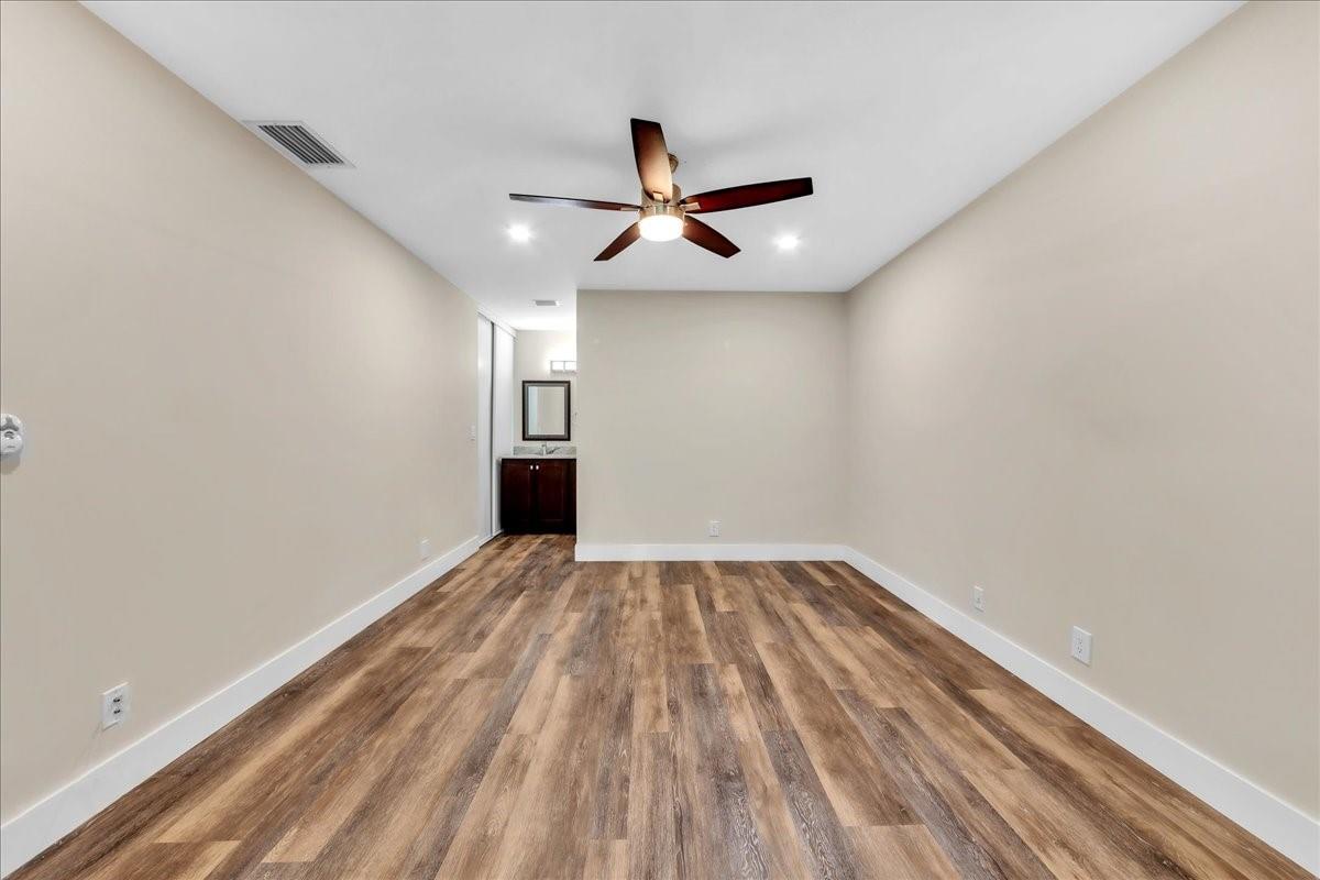 APPLEWOOD VILLAGE 1 COA - Residential