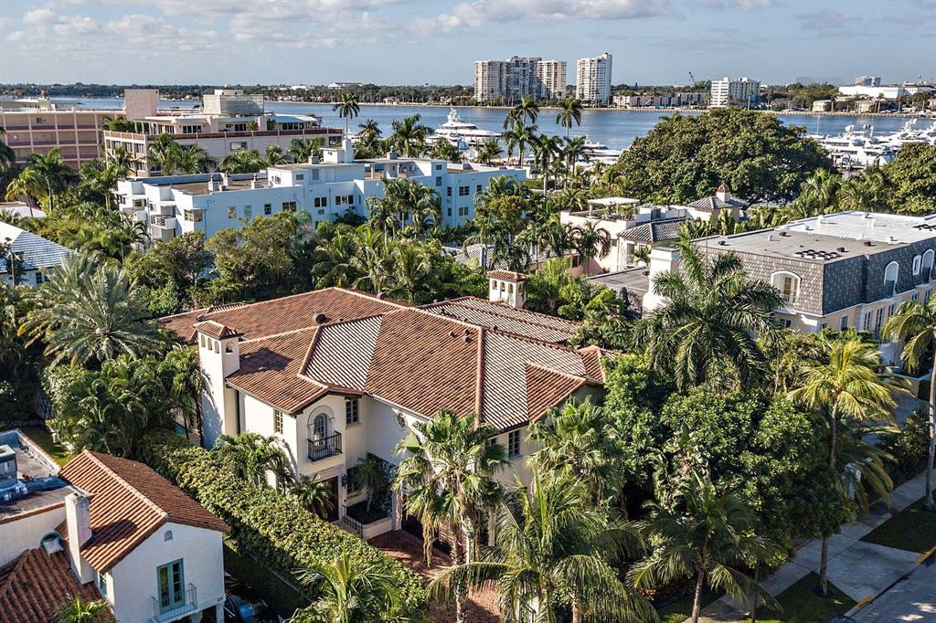 ROYAL PARK - Residential