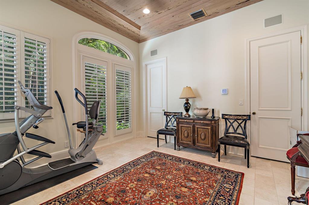 ROYAL PARK - Residential