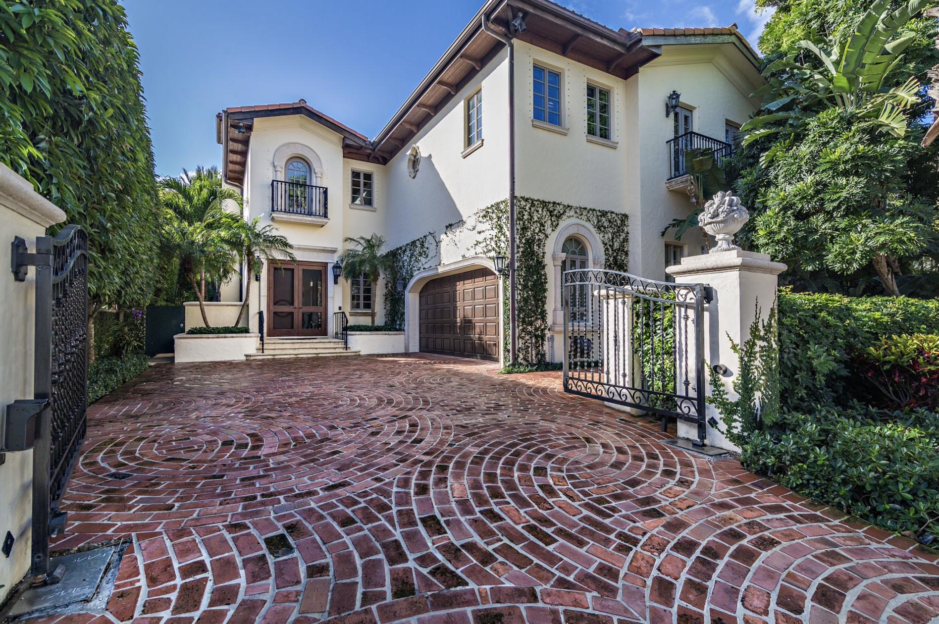 ROYAL PARK - Residential