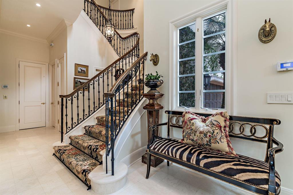 ROYAL PARK - Residential