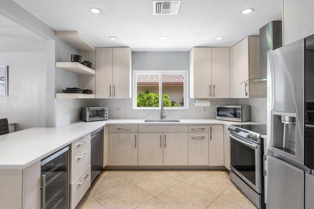 Photo of 18320 181st Circle S, Boca Raton, FL 33498 (MLS # R11090431)