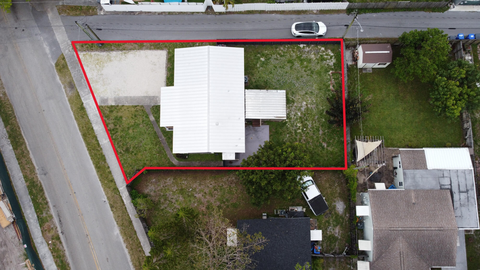 HOLLYWOOD PARK - Residential