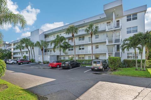 A home in Oakland Park