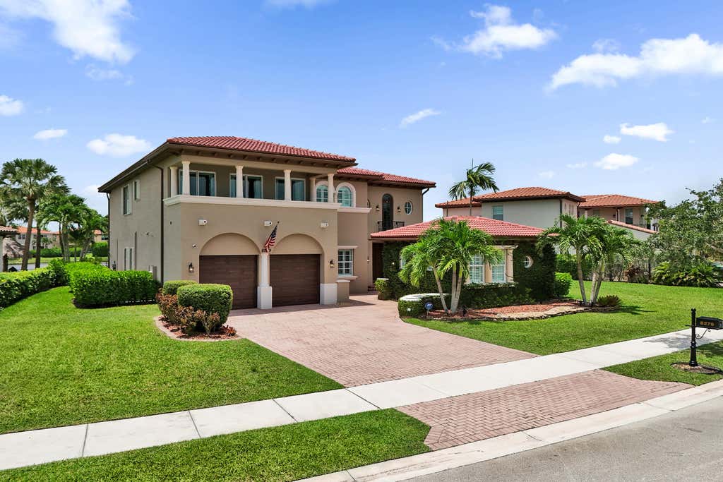 Photo of 8279 NW 122nd Lane, Parkland, FL 33076 (MLS # B26053030)