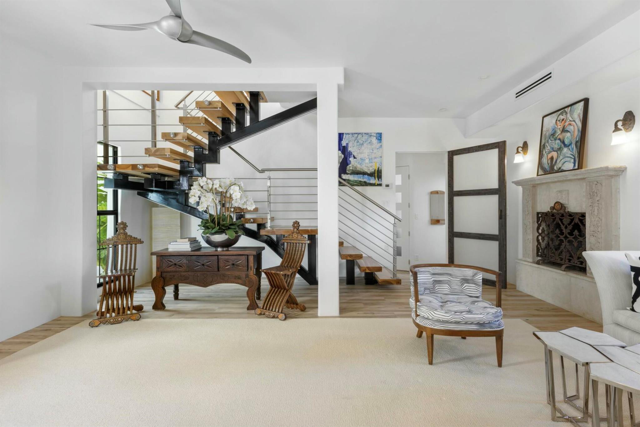 231 Lytton Court
