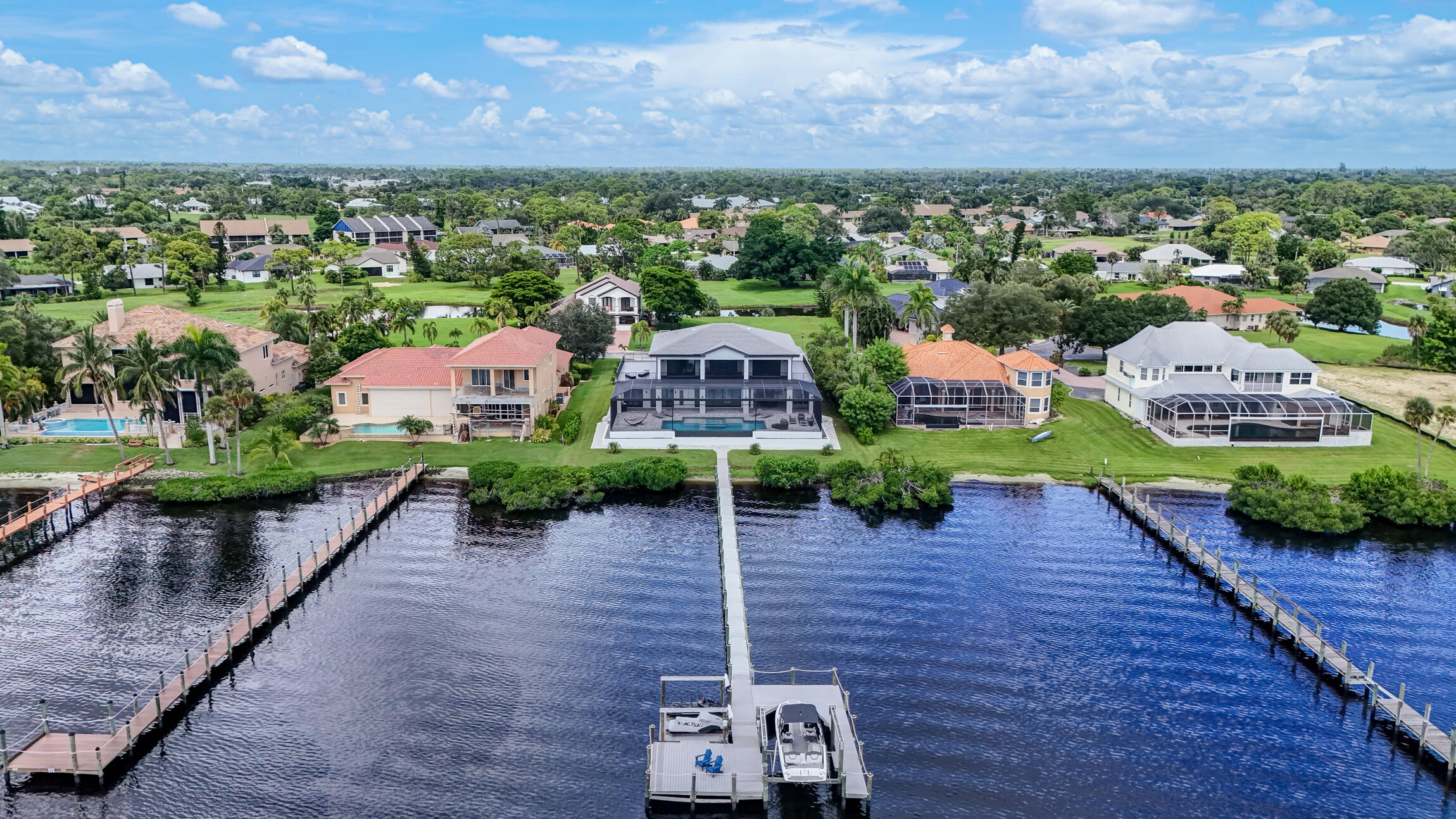 RIVERWATCH - Residential