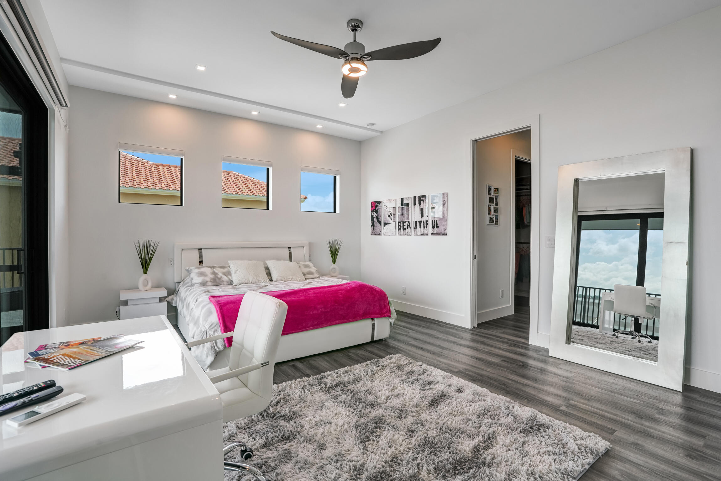 RIVERWATCH - Residential