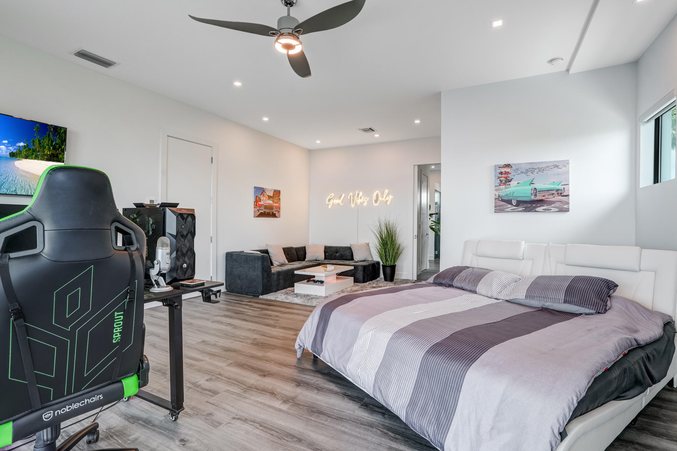 RIVERWATCH - Residential