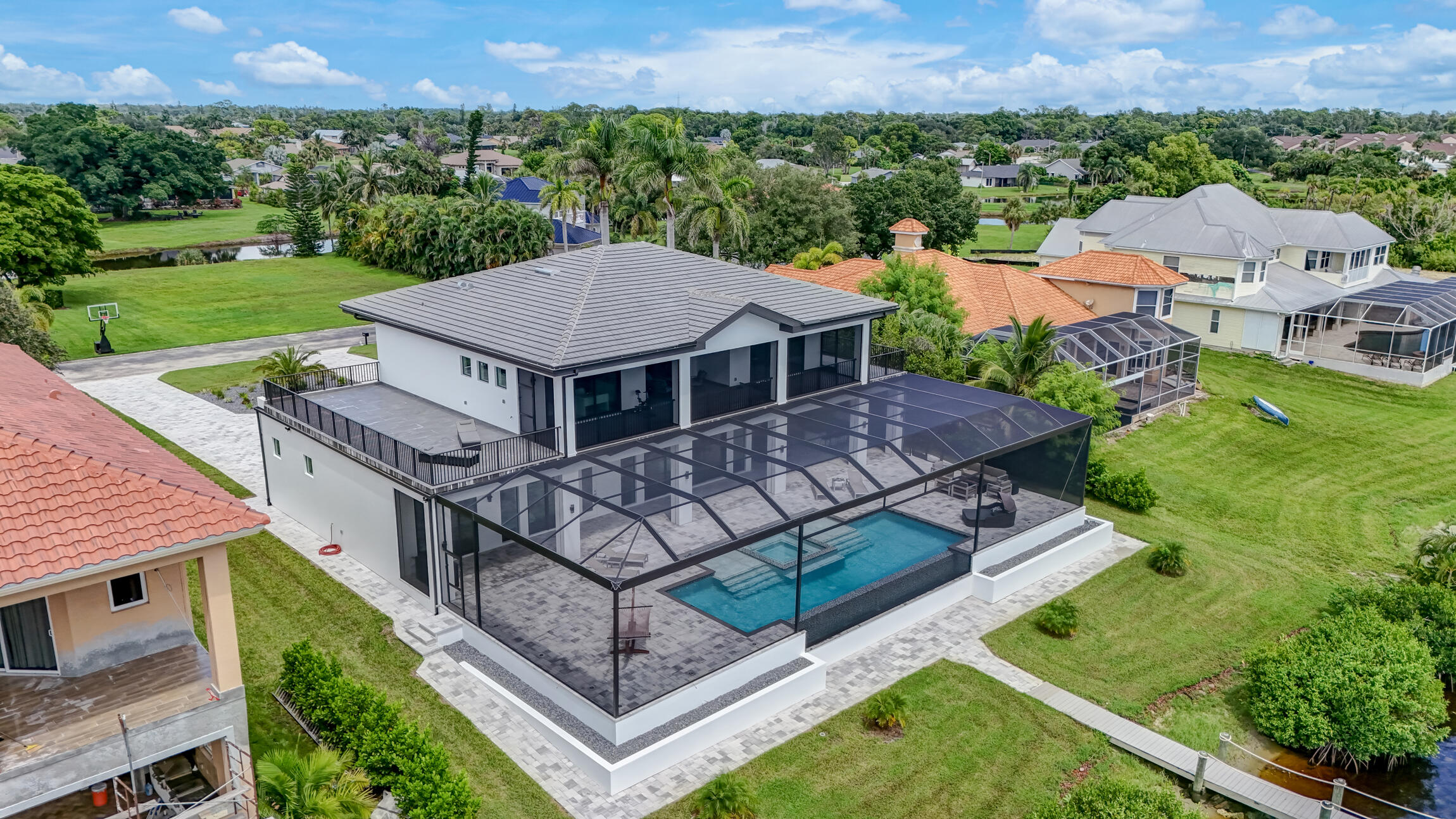 RIVERWATCH - Residential