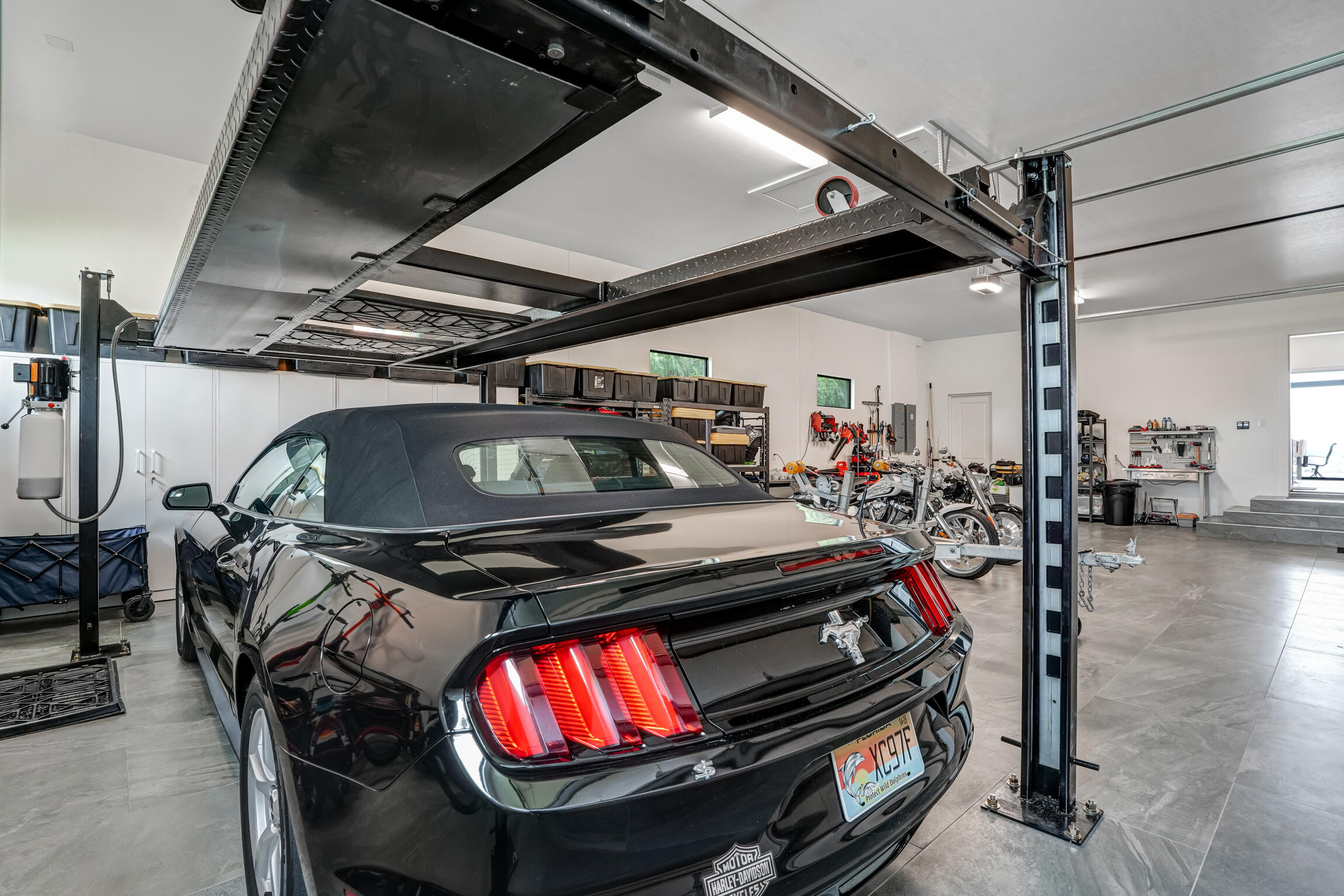 RIVERWATCH - Residential