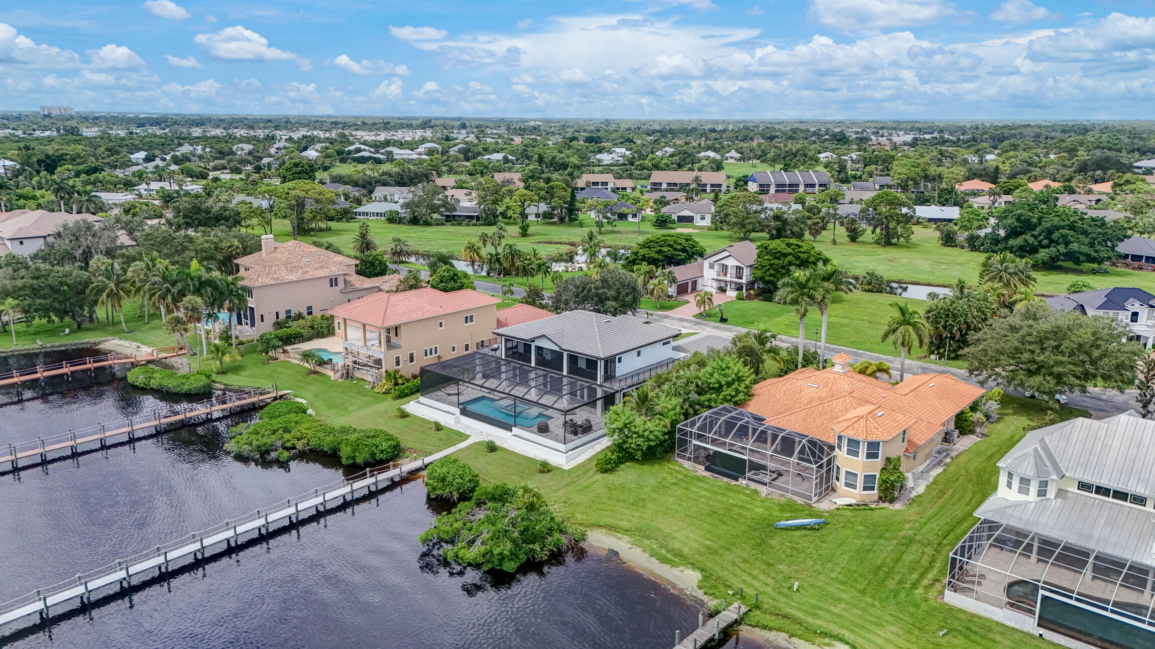 RIVERWATCH - Residential