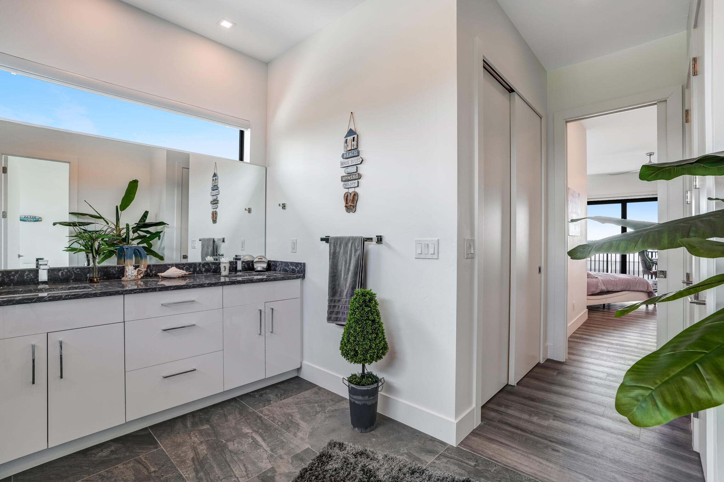 RIVERWATCH - Residential