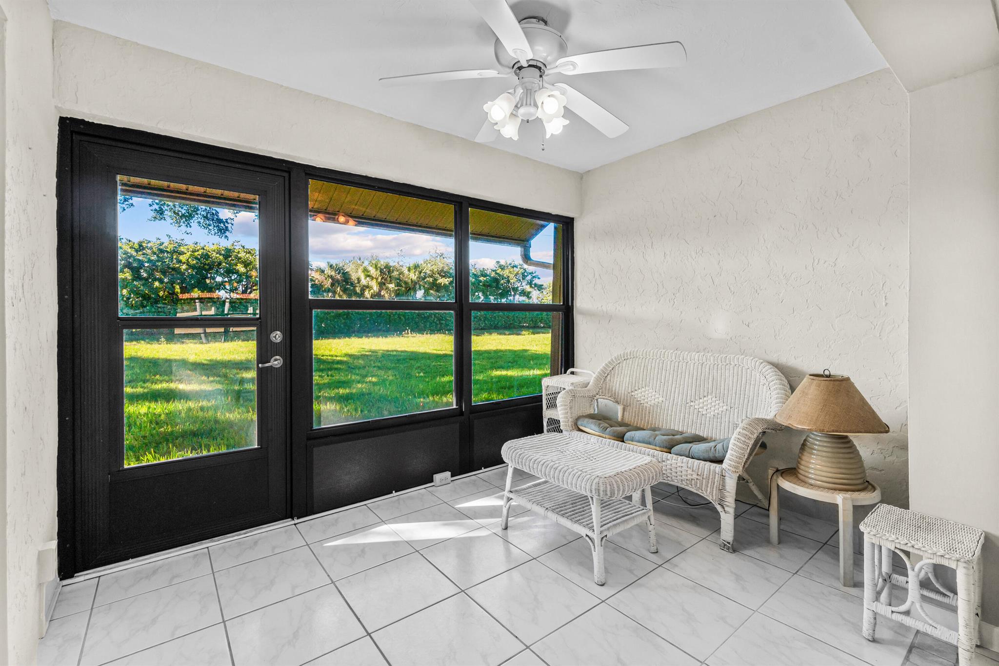 BENT TREE VILLAS WEST CON - Residential Lease