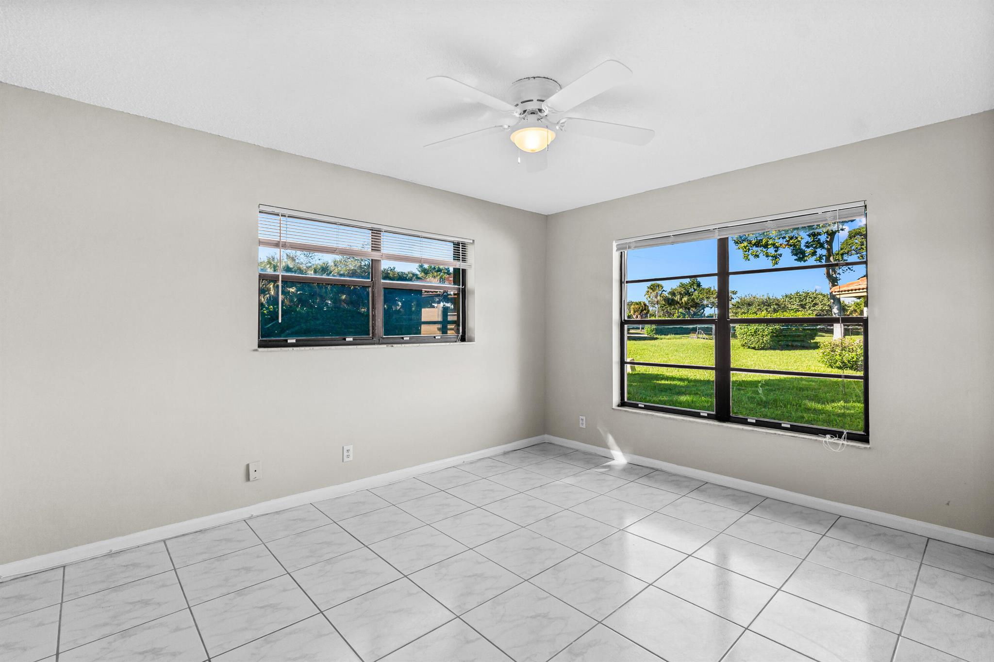 BENT TREE VILLAS WEST CON - Residential Lease