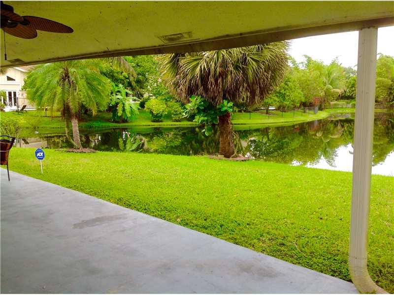 JACARANDA VILLAS - Residential