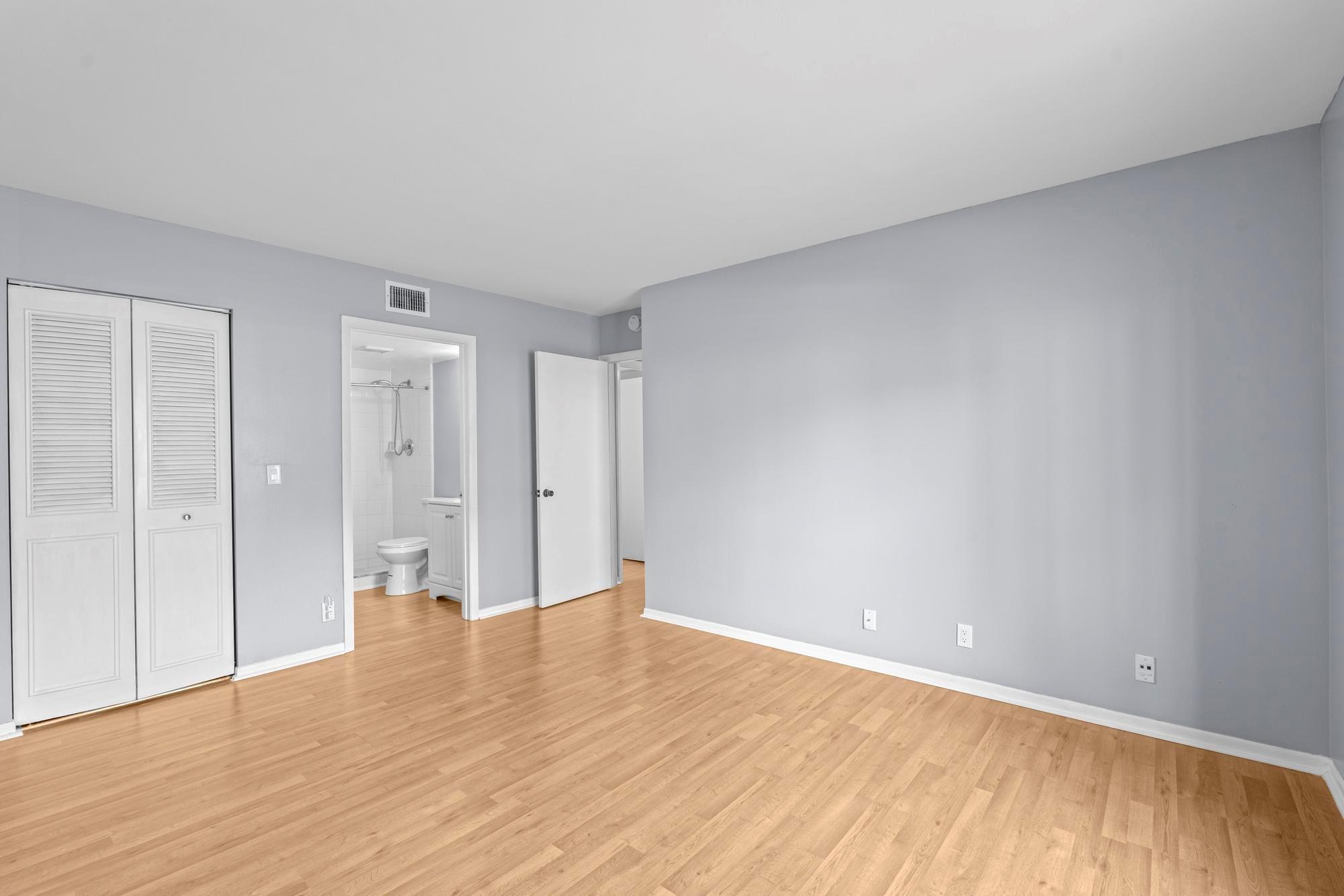 PALM CLUB VILLAGE I CONDO - Residential