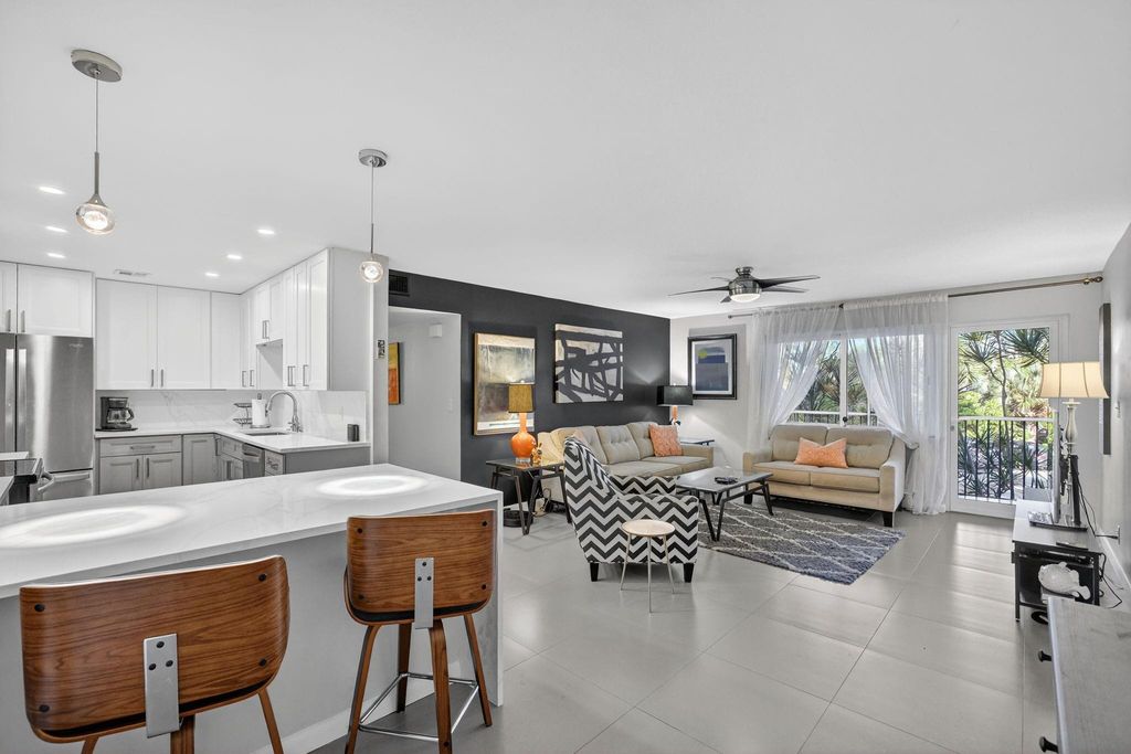 Photo of 1920 NE 1st Terrace #H 216, Wilton Manors, FL 33305 (MLS # F10537868)