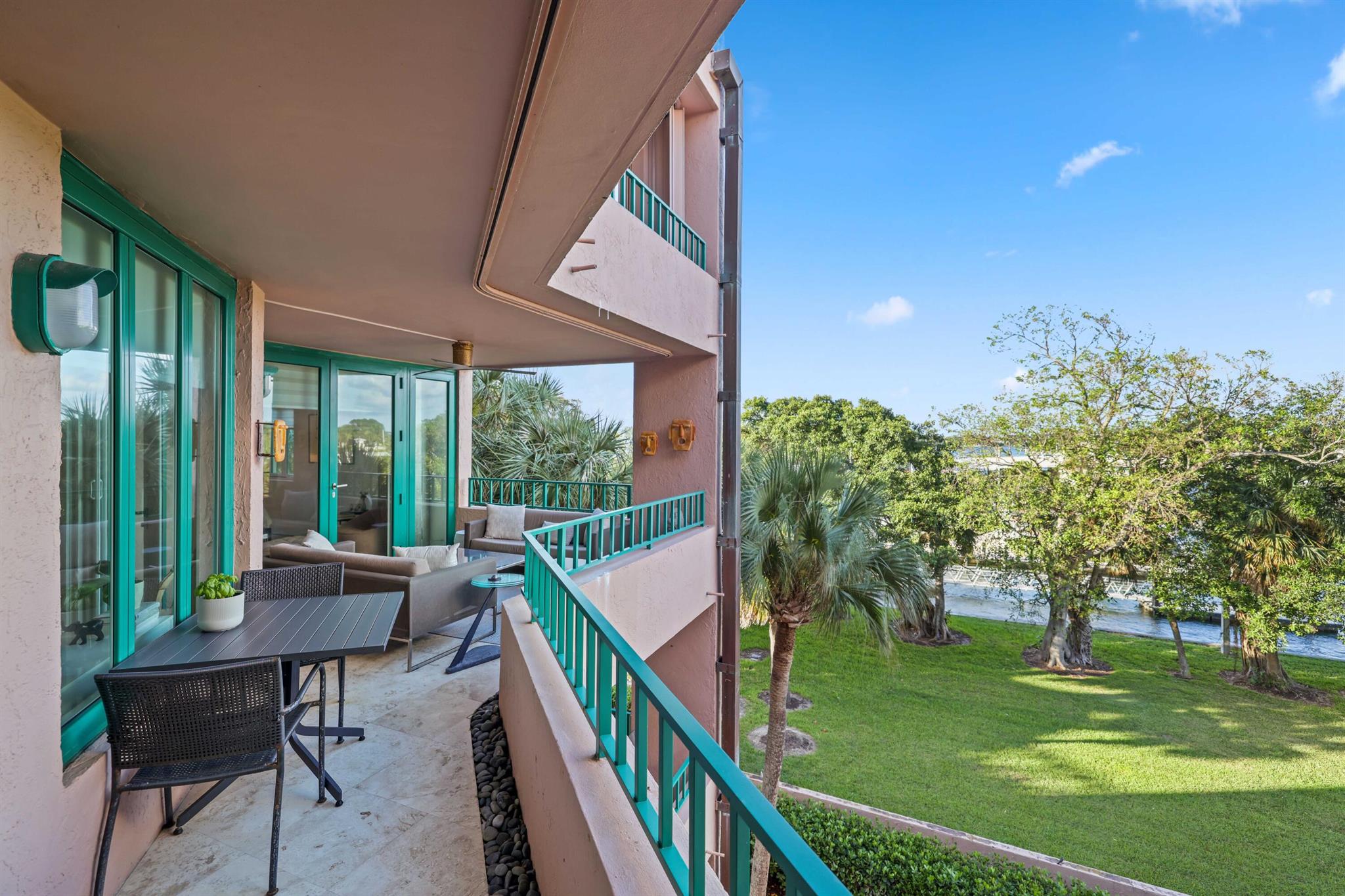 MIZNER COURT CONDO - Residential