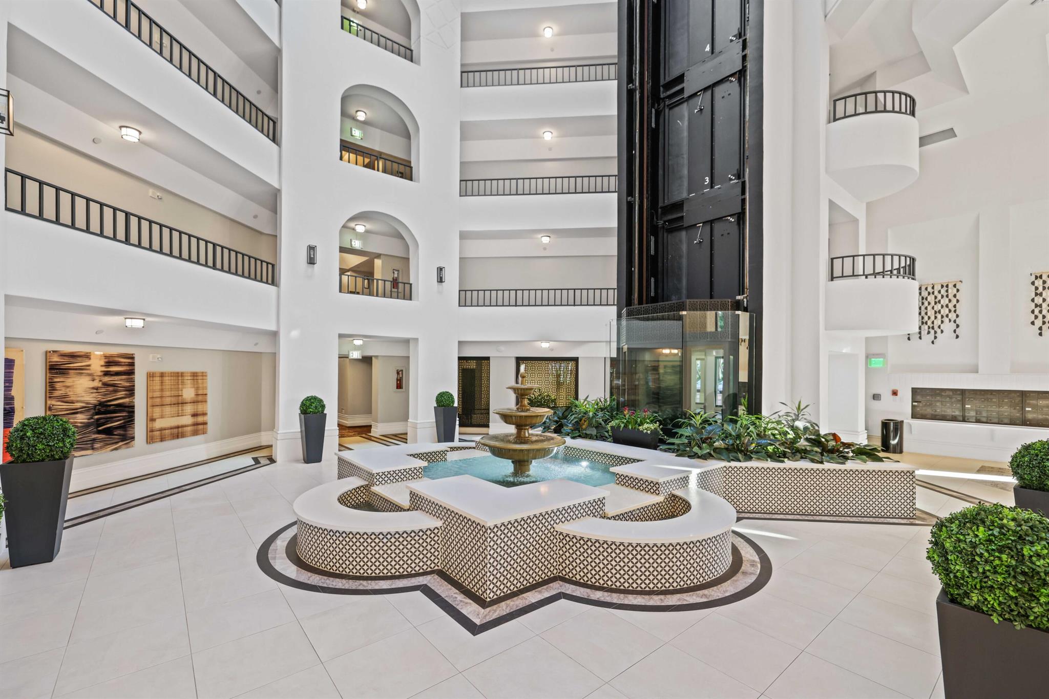 MIZNER COURT CONDO - Residential