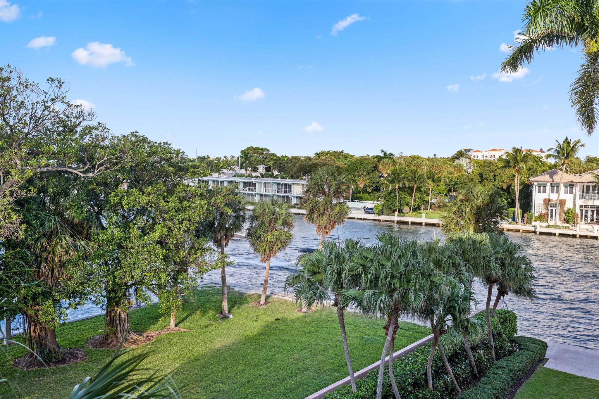 MIZNER COURT CONDO - Residential
