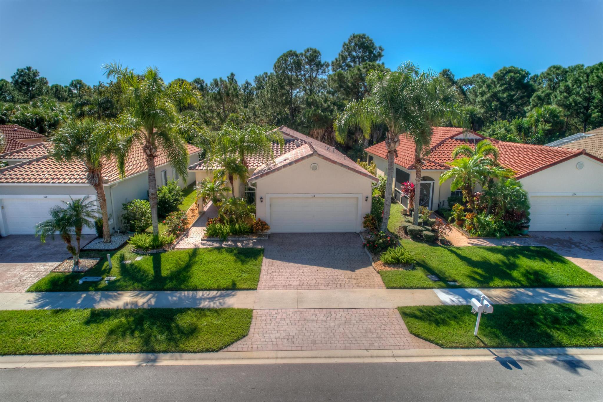 The Cascades at St Lucie - Residential