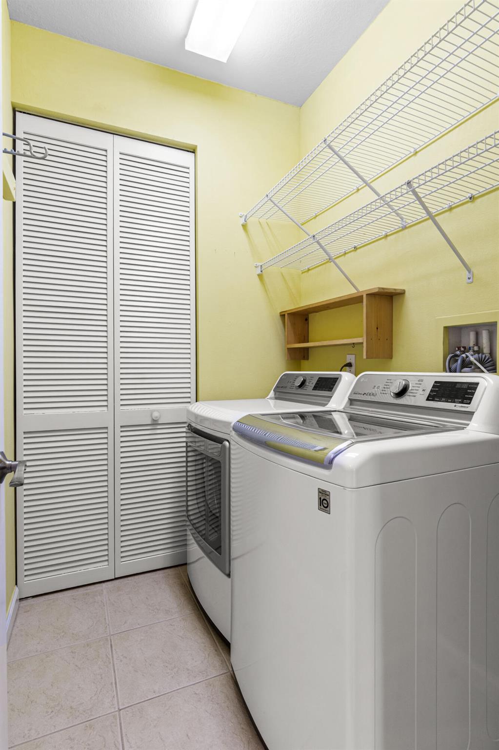 The Cascades at St Lucie - Residential