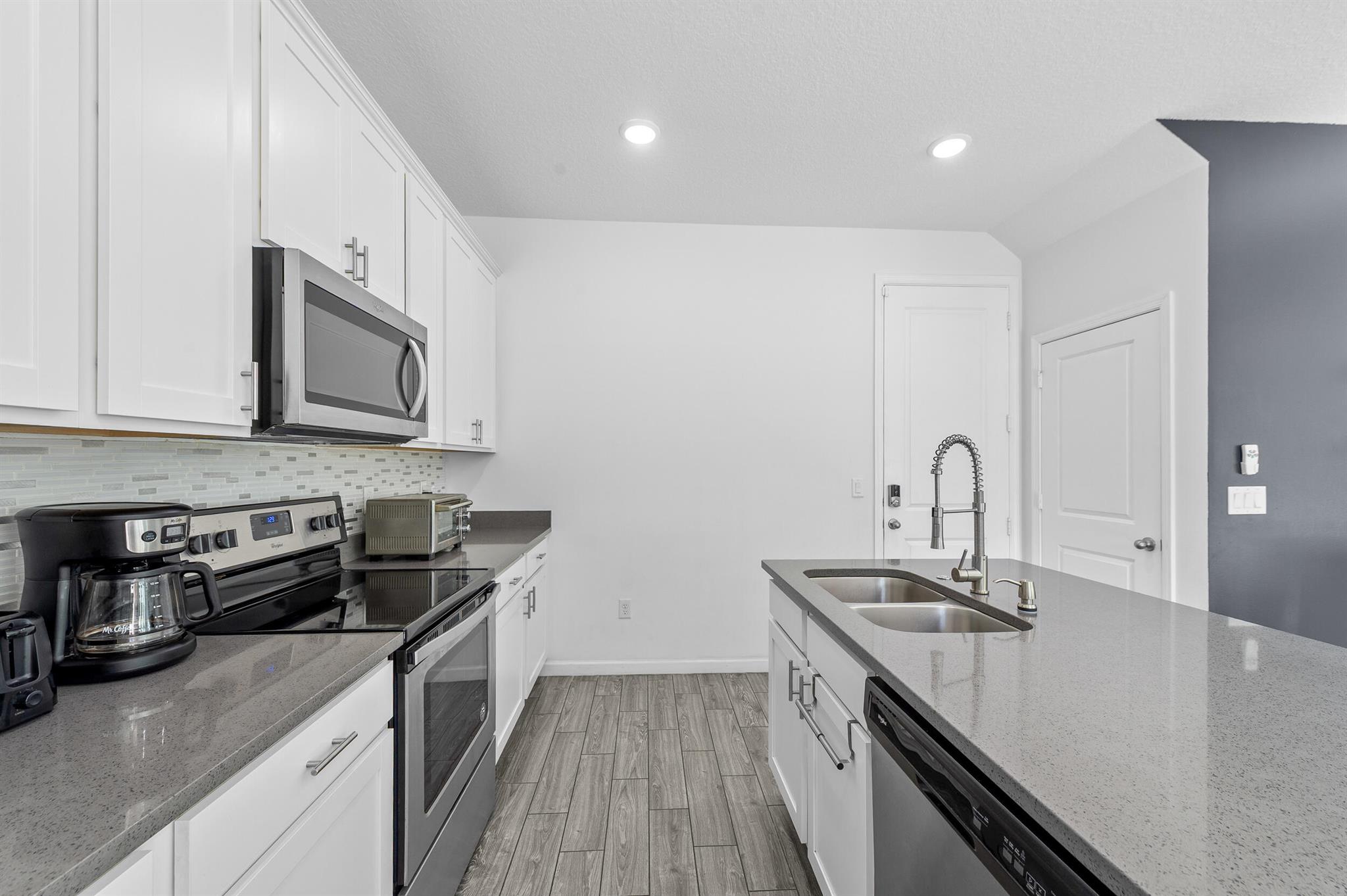 LAKE COVE OF LAKE WORTH - Residential