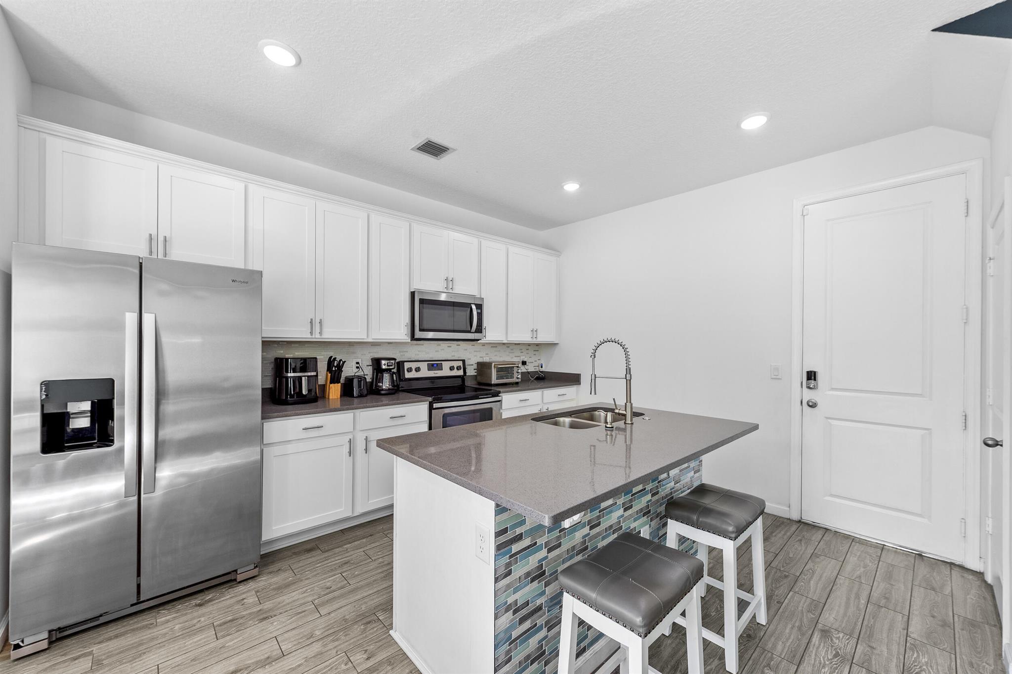 LAKE COVE OF LAKE WORTH - Residential