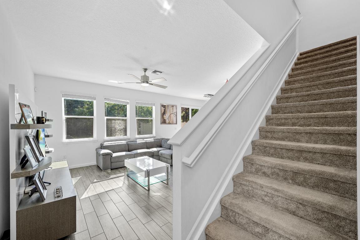 1817 Lake Cove Drive