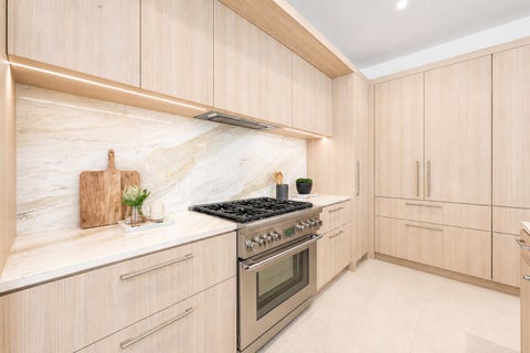 Tiny photo for 519 SE 4th Avenue, Delray Beach, FL 33483 (MLS # B26033262)