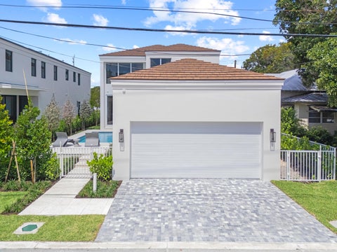 Tiny photo for 519 SE 4th Avenue, Delray Beach, FL 33483 (MLS # B26033262)
