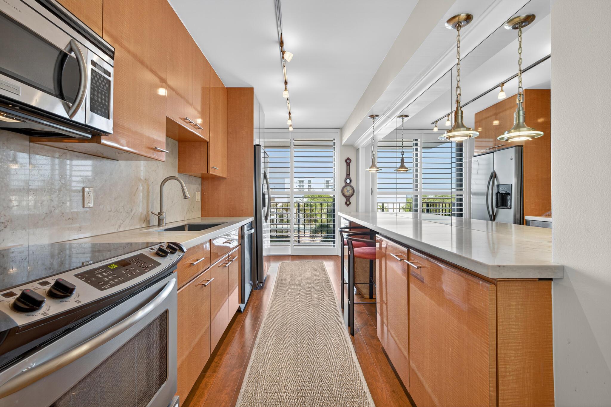 PORTOFINO SOUTH CONDO EST - Residential