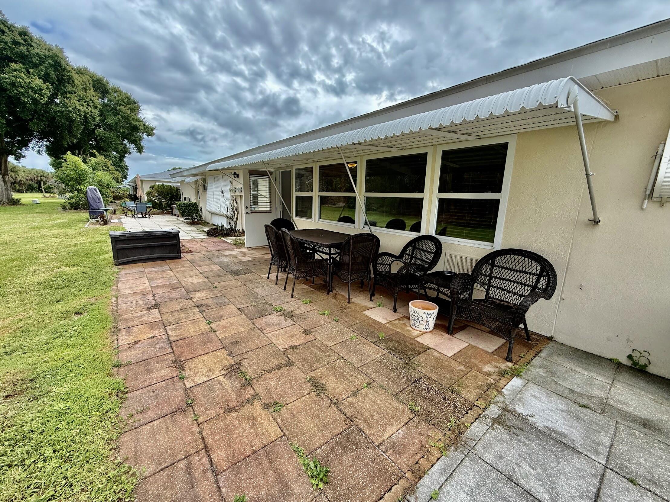 HIGH POINT OF FORT PIERCE CONDOMINIUM SECTION 1 - Residential Lease