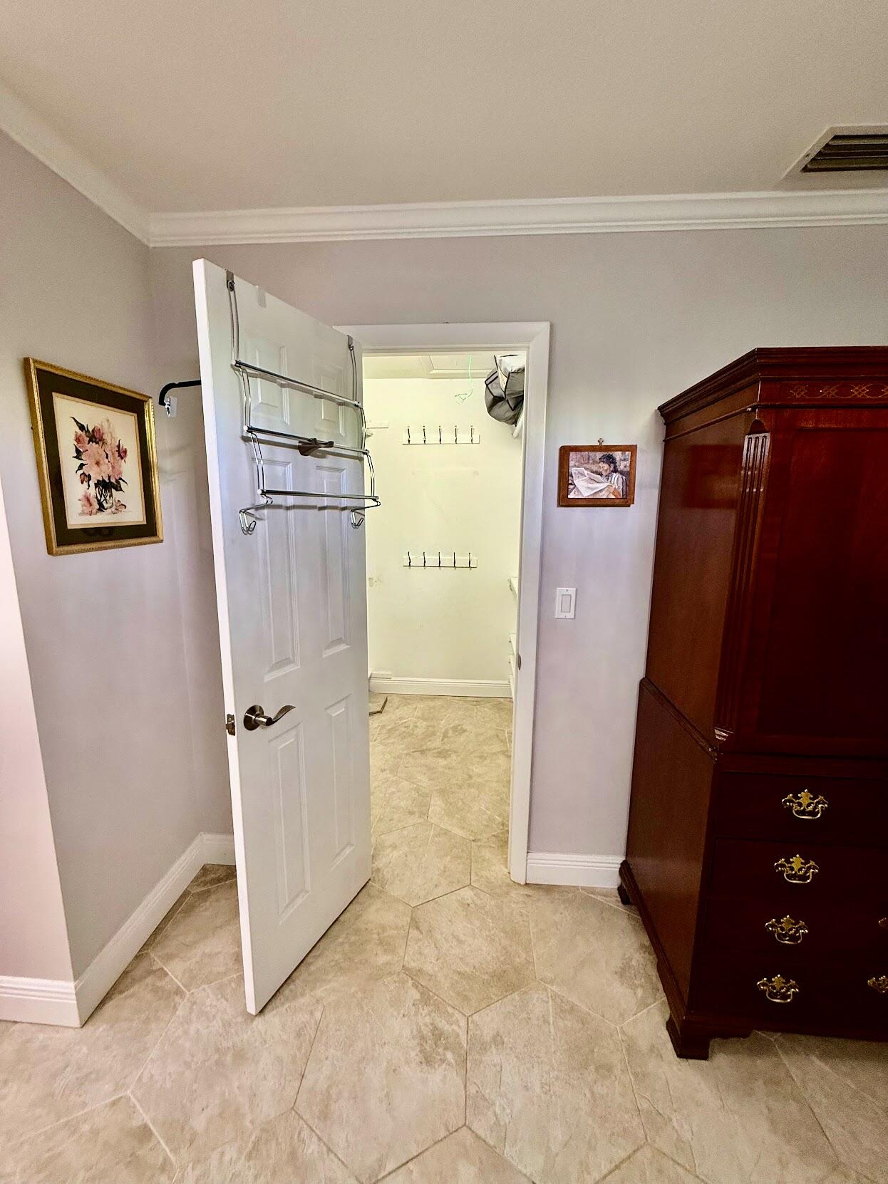 HIGH POINT OF FORT PIERCE CONDOMINIUM SECTION 1 - Residential Lease