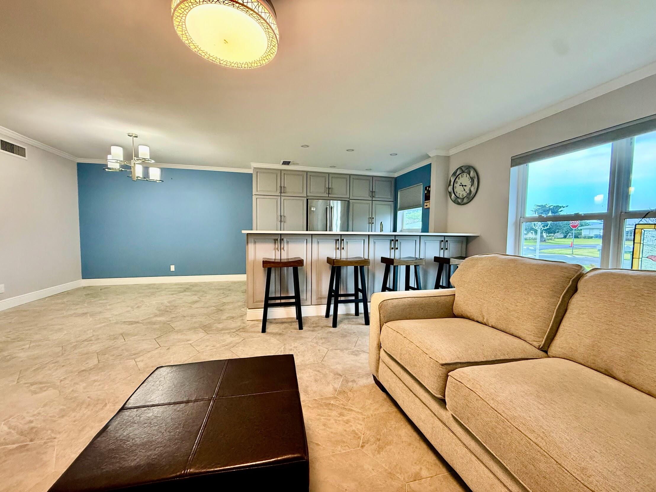 HIGH POINT OF FORT PIERCE CONDOMINIUM SECTION 1 - Residential Lease