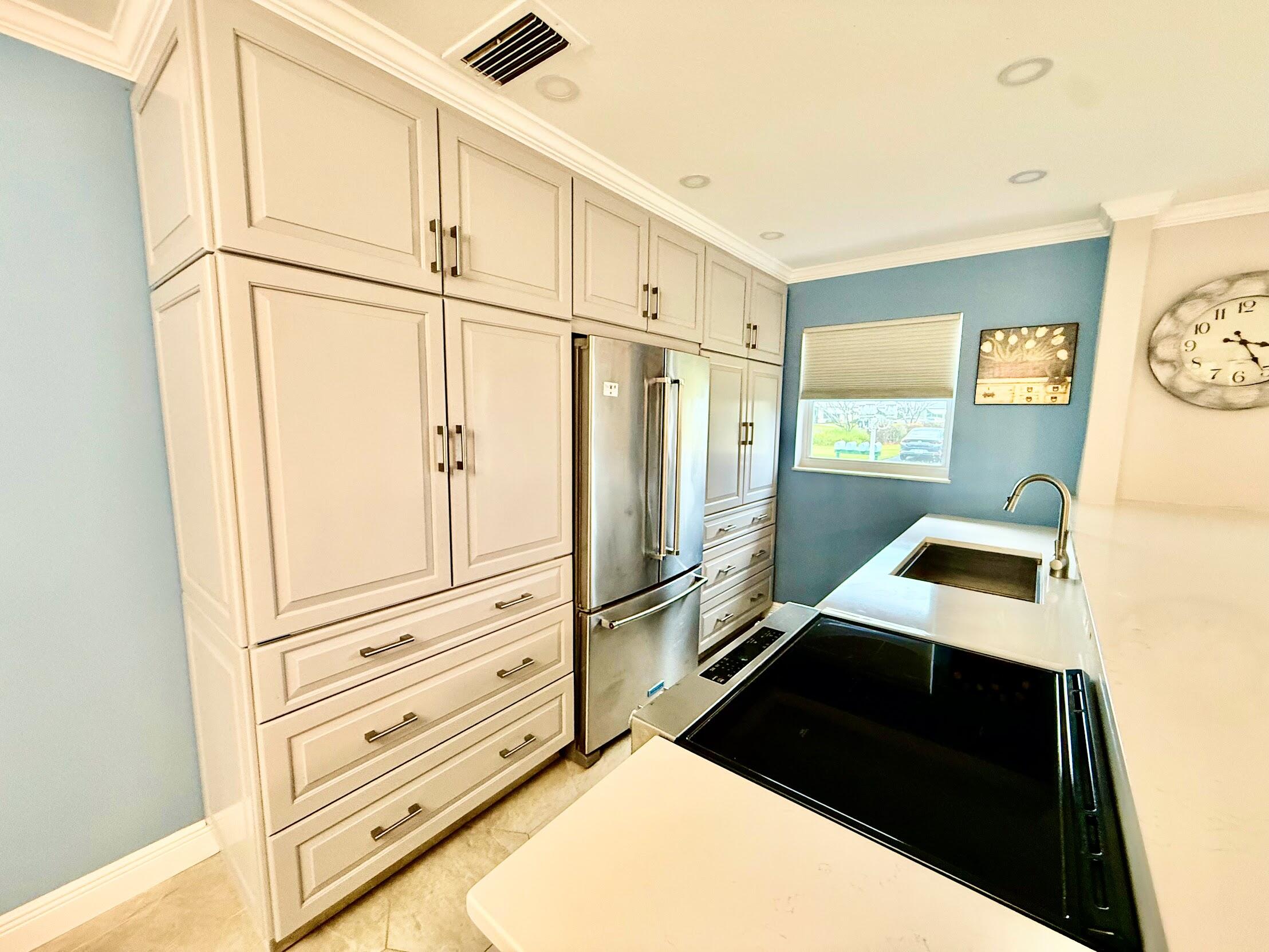HIGH POINT OF FORT PIERCE CONDOMINIUM SECTION 1 - Residential Lease