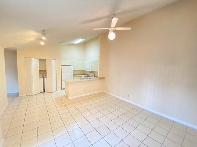 1157 Hyacinth Place