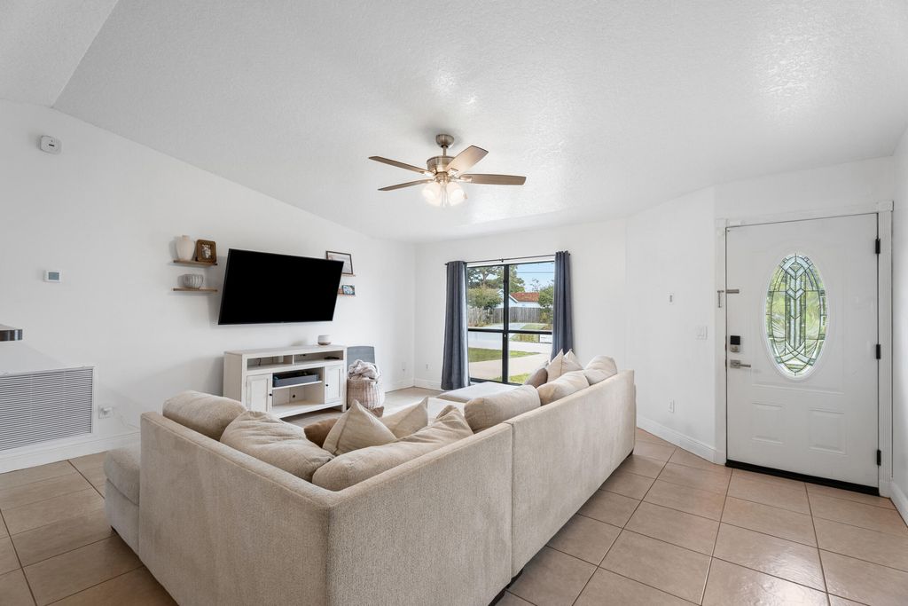 Photo of 452 SW David Terrace, Port Saint Lucie, FL 34953 (MLS # B26011565)