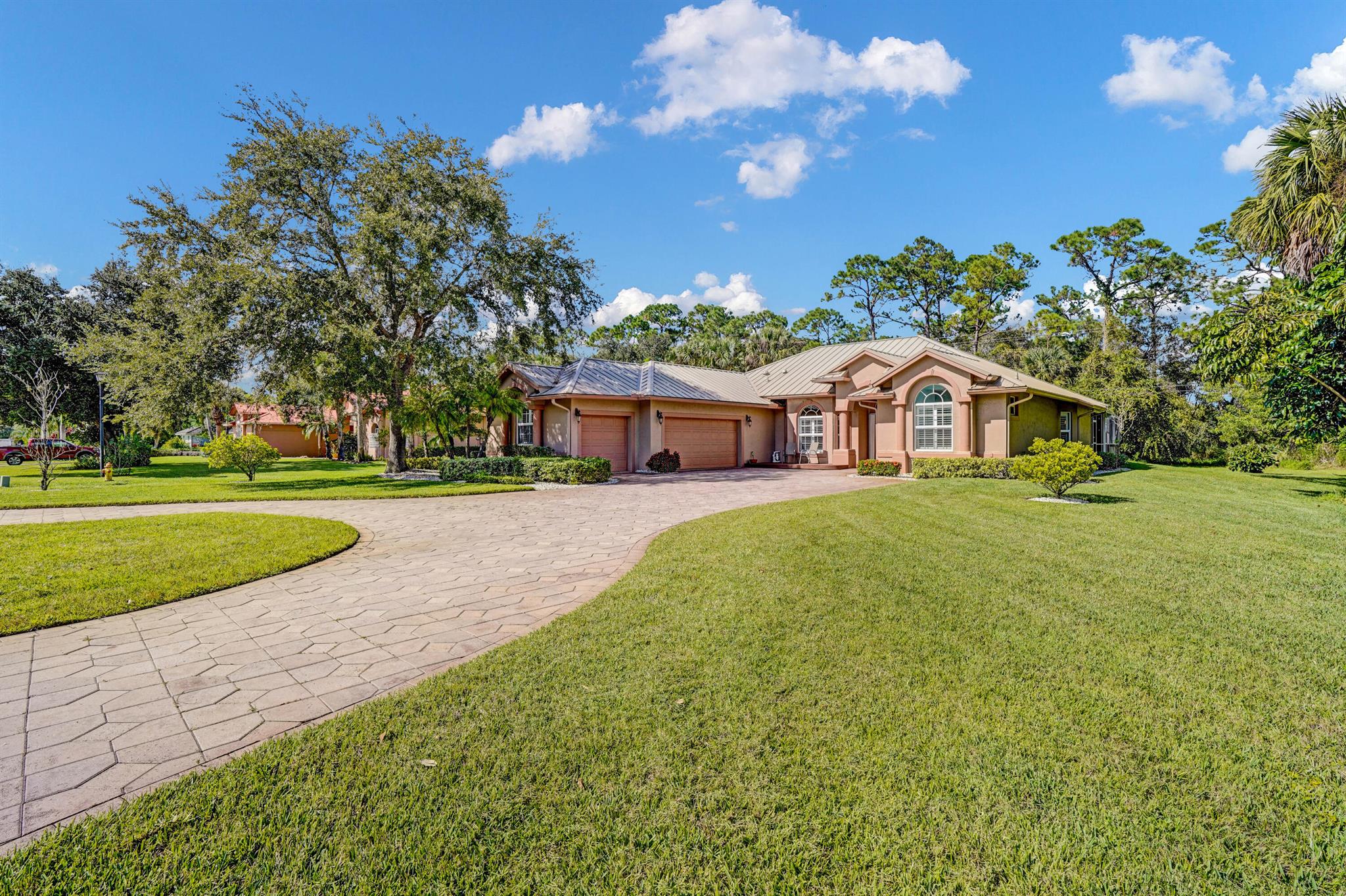 3401 Bent Pine Drive