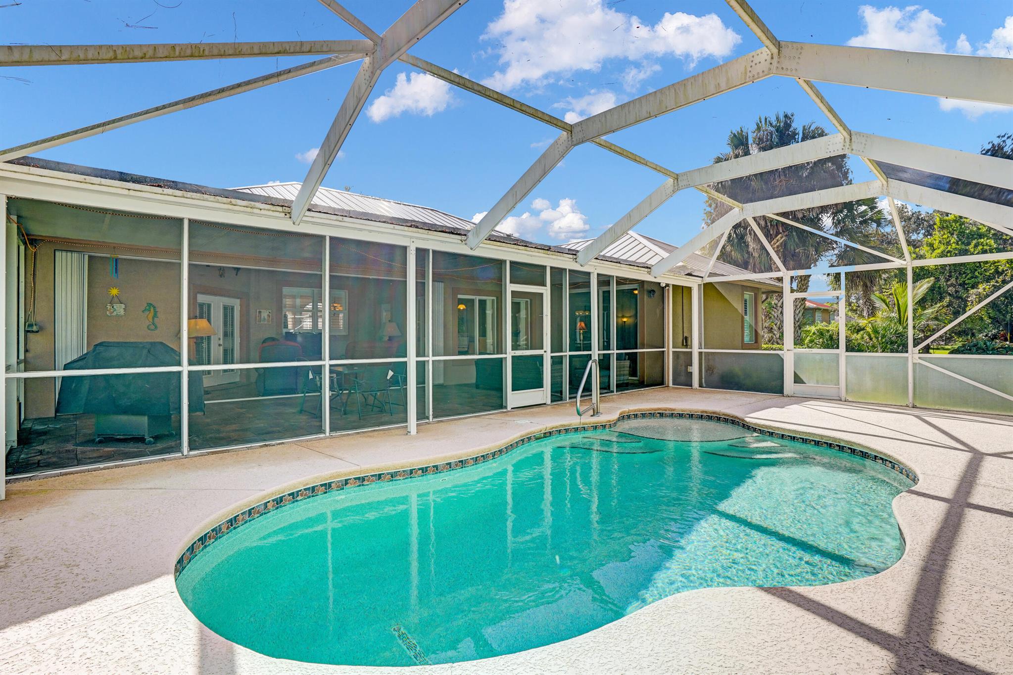 MONTE CARLO COUNTRY CLUB - Residential